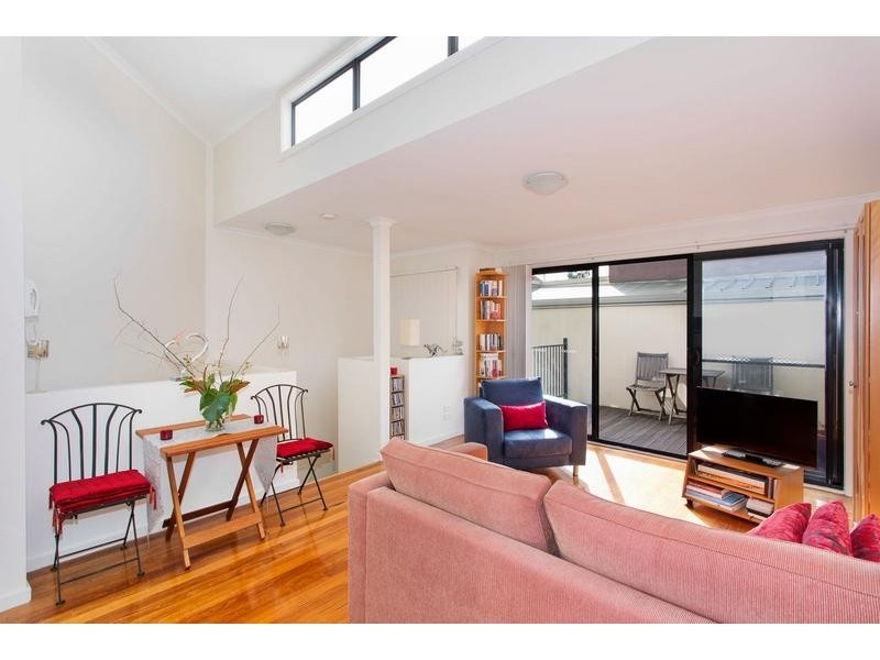 13/24 Ireland Street, West Melbourne VIC 3003