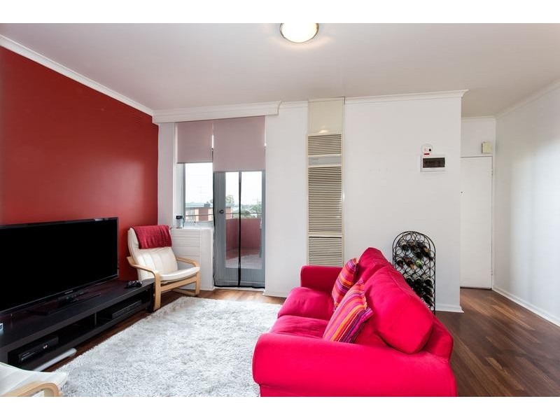 16/116 Ascot Vale Road, Flemington VIC 3031