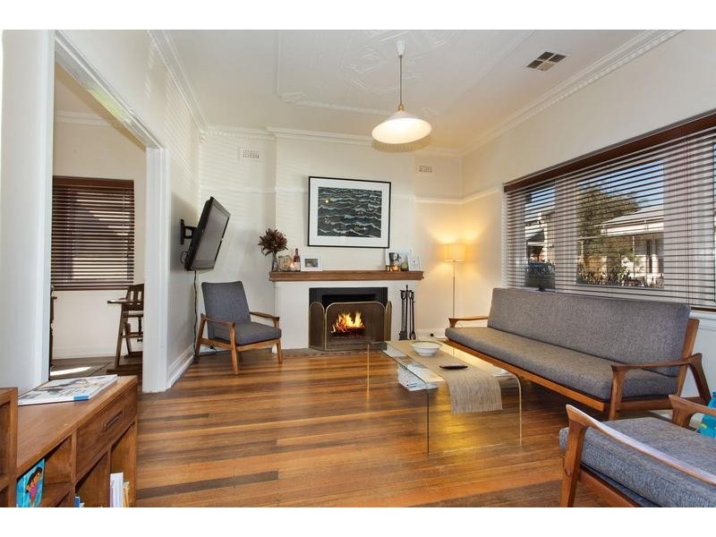 14 Percy Street, Kensington VIC 3031