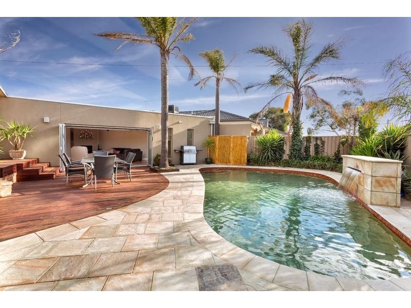 7 Wonganella Drive, Keilor East VIC 3033