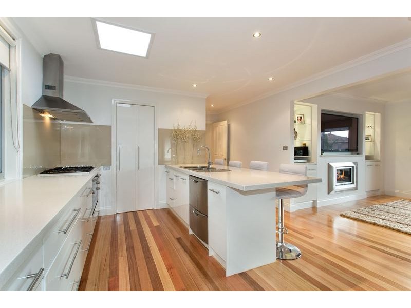 7 Wonganella Drive, Keilor East VIC 3033