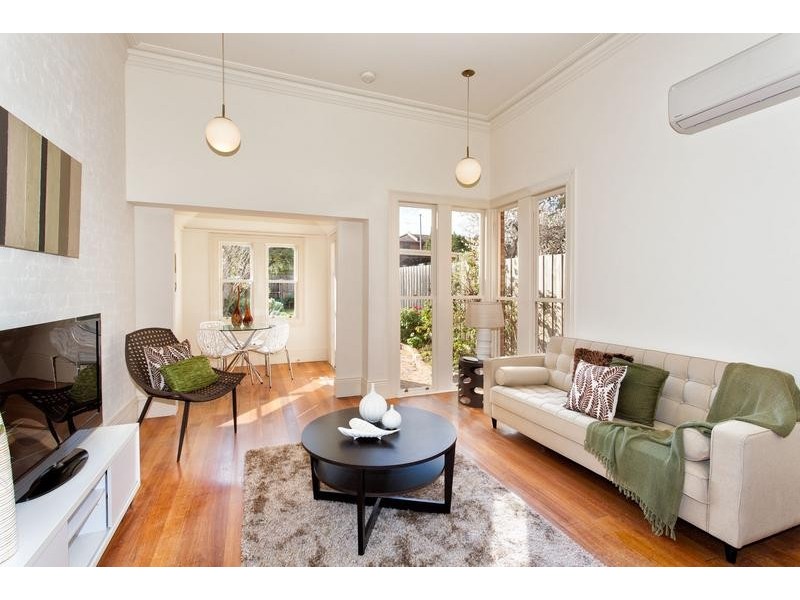 41 Finsbury Street, Flemington VIC 3031