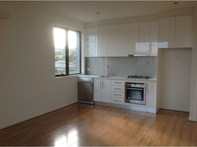 12/82 Hopetoun Avenue, Brunswick West VIC 3055