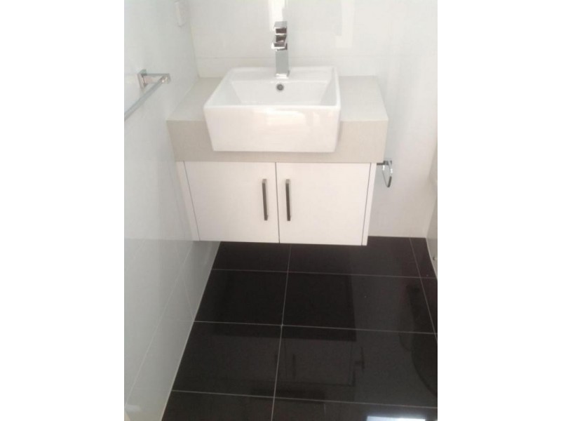 12/82 Hopetoun Avenue, Brunswick West VIC 3055