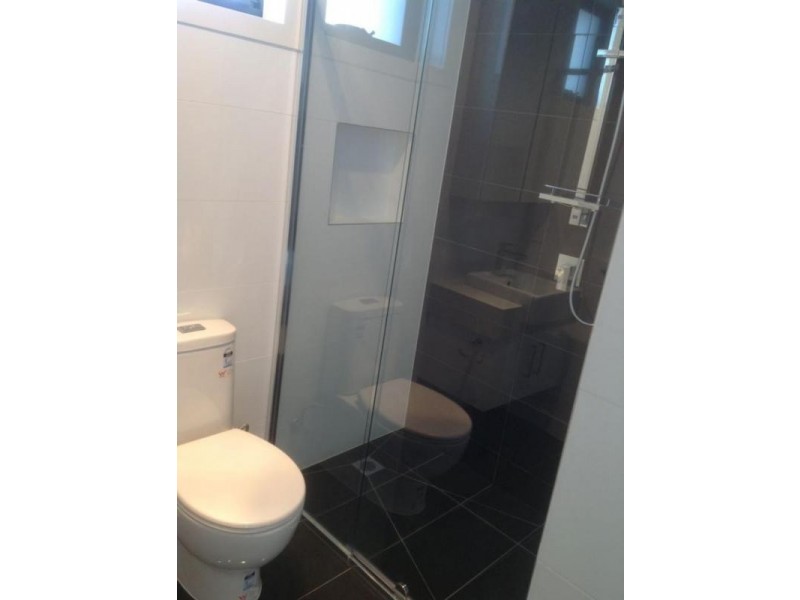 12/82 Hopetoun Avenue, Brunswick West VIC 3055