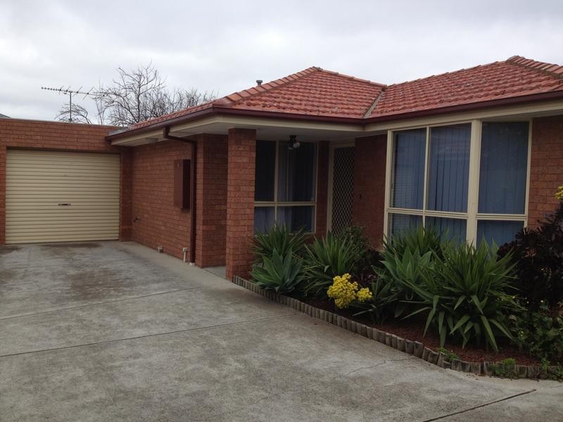 2/23 Grant Street, St Albans VIC 3021