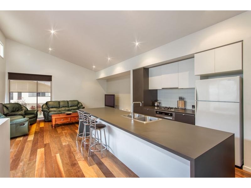 33 Hillsdale Avenue, Maribyrnong VIC 3032