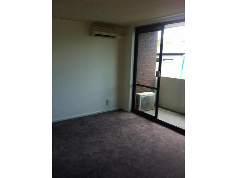 9/121 Wellington Street, Flemington VIC 3031