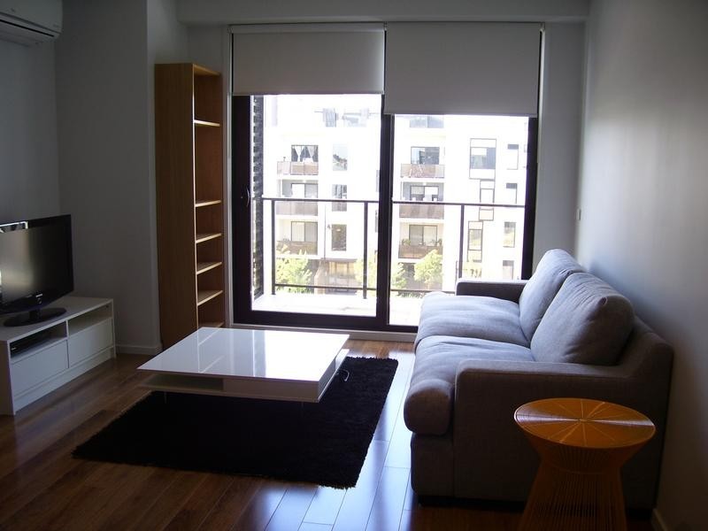 317/71 Henry Street, Kensington VIC 3031