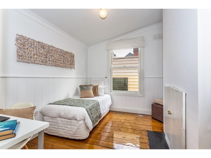 25 Bayswater Road, Kensington VIC 3031