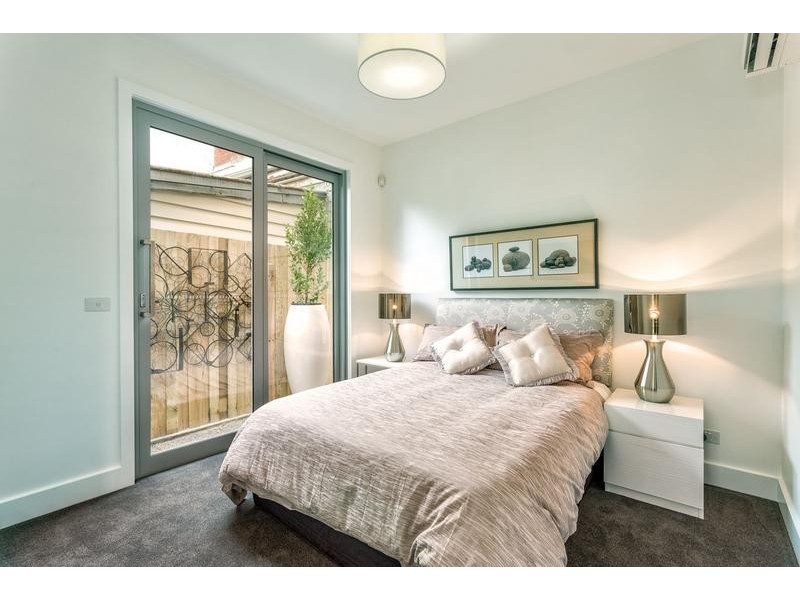 6 Waltham Street, Flemington VIC 3031