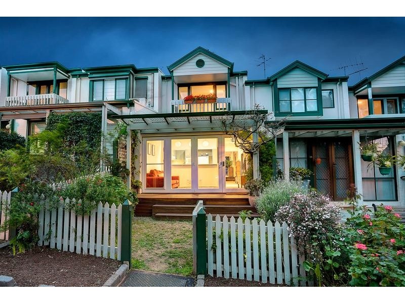 22 Export Lane, Kensington VIC 3031