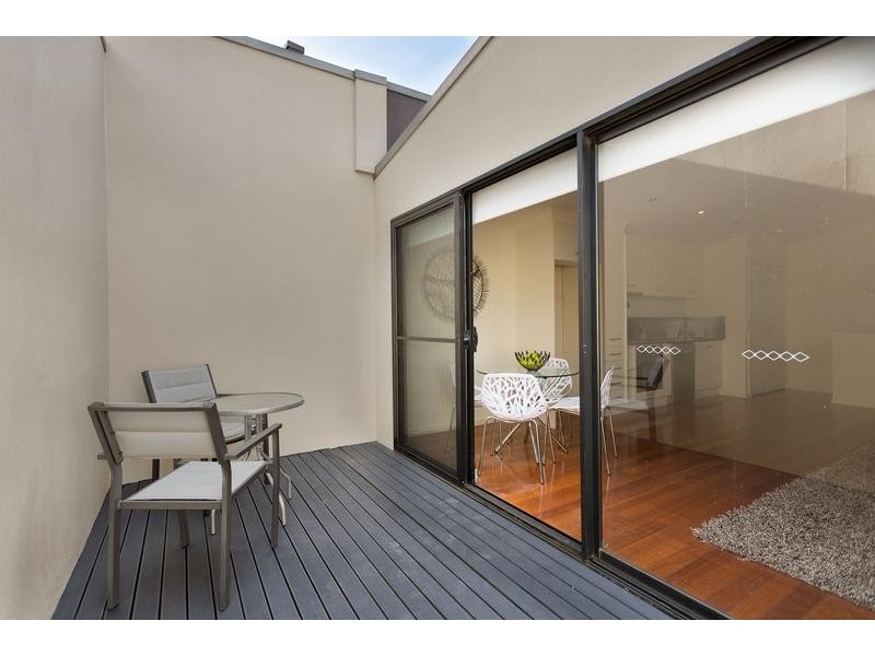 14/18 Ireland Street, West Melbourne VIC 3003