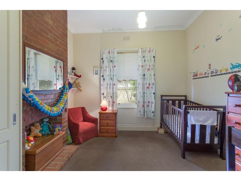6 Hesleden Street, Essendon VIC 3040