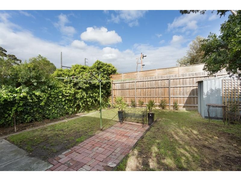 6 Hesleden Street, Essendon VIC 3040