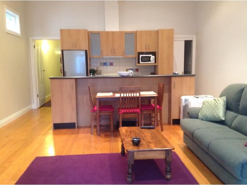 9 Norwood Street, Flemington VIC 3031