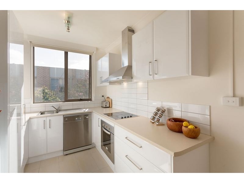 11/43 Dover Street, Flemington VIC 3031