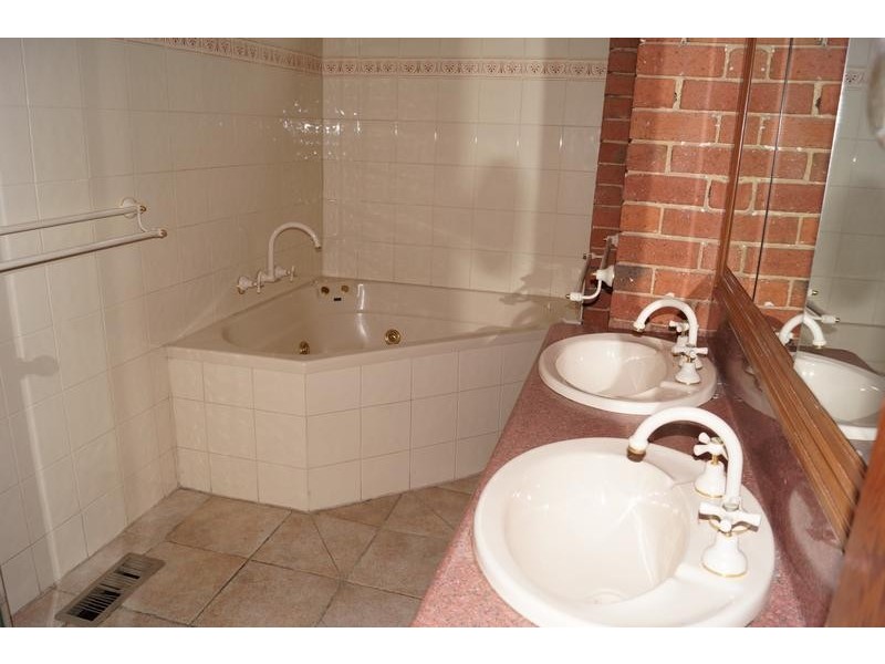 14 Newsom Street, Ascot Vale VIC 3032