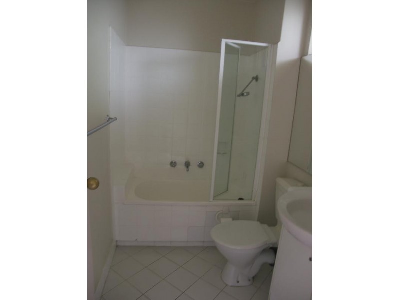 4/75 Fenton Street, Ascot Vale VIC 3032