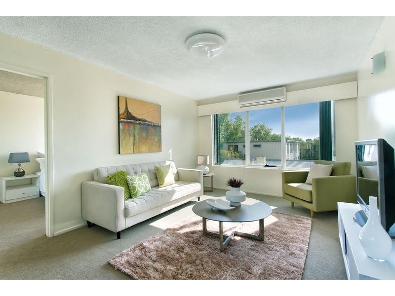 4/49 Farnham Street, Flemington VIC 3031