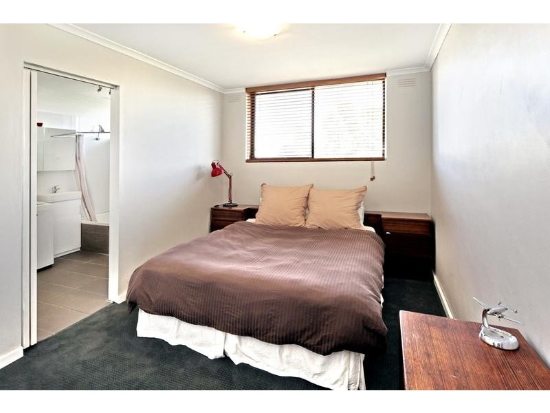 12/38 Hampton Parade, West Footscray VIC 3012