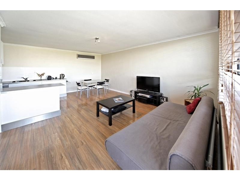 12/38 Hampton Parade, West Footscray VIC 3012