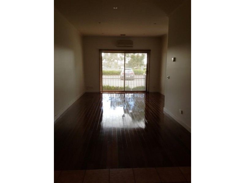 229 Stockmans Way, Kensington VIC 3031