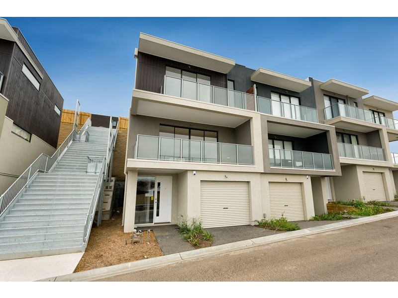 24 Craig Street, Keilor East VIC 3033