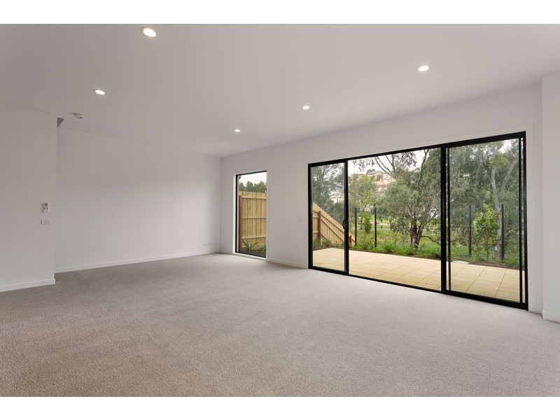 24 Craig Street, Keilor East VIC 3033