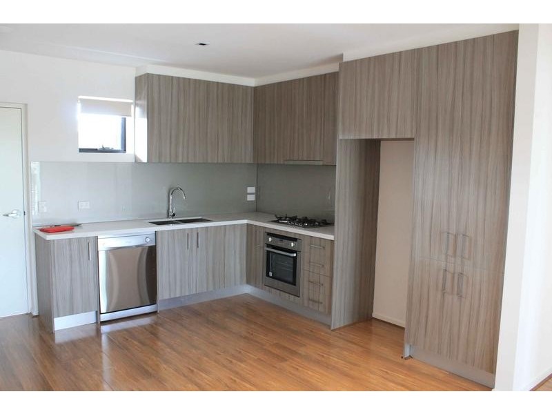 17/80 Hopetoun Avenue, Brunswick West VIC 3055