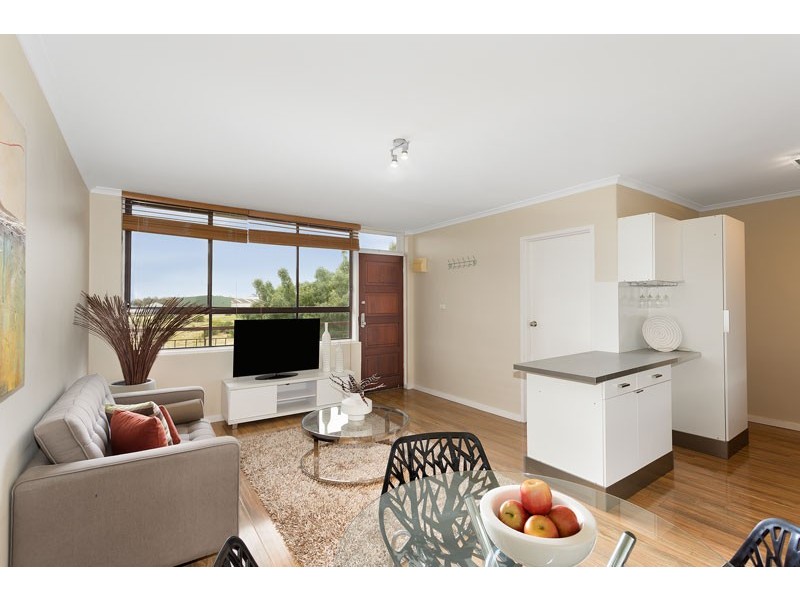 12/38 Hampton Parade, West Footscray VIC 3012