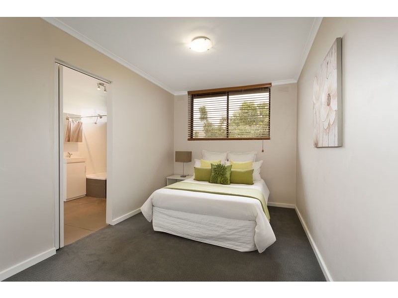 12/38 Hampton Parade, West Footscray VIC 3012