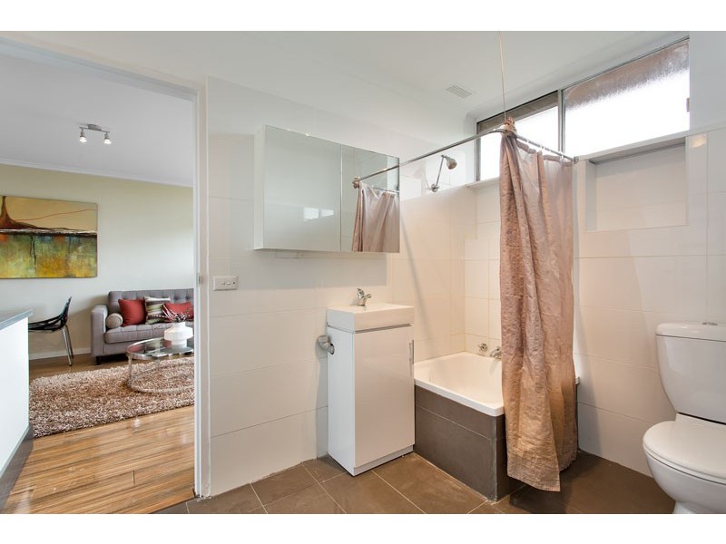 12/38 Hampton Parade, West Footscray VIC 3012