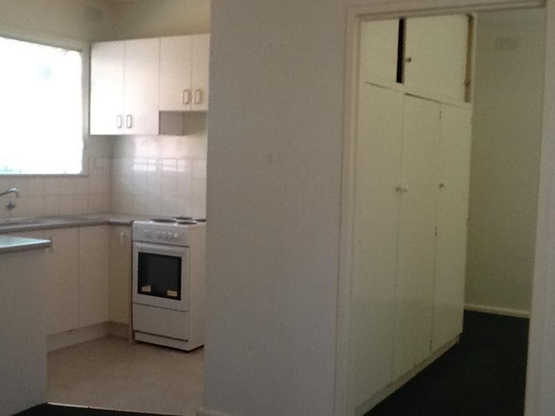 1/6 Chatham Street, Flemington VIC 3031