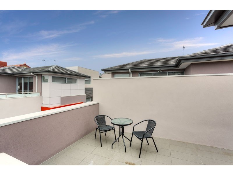 4/250 Pascoe Vale Road, Essendon VIC 3040