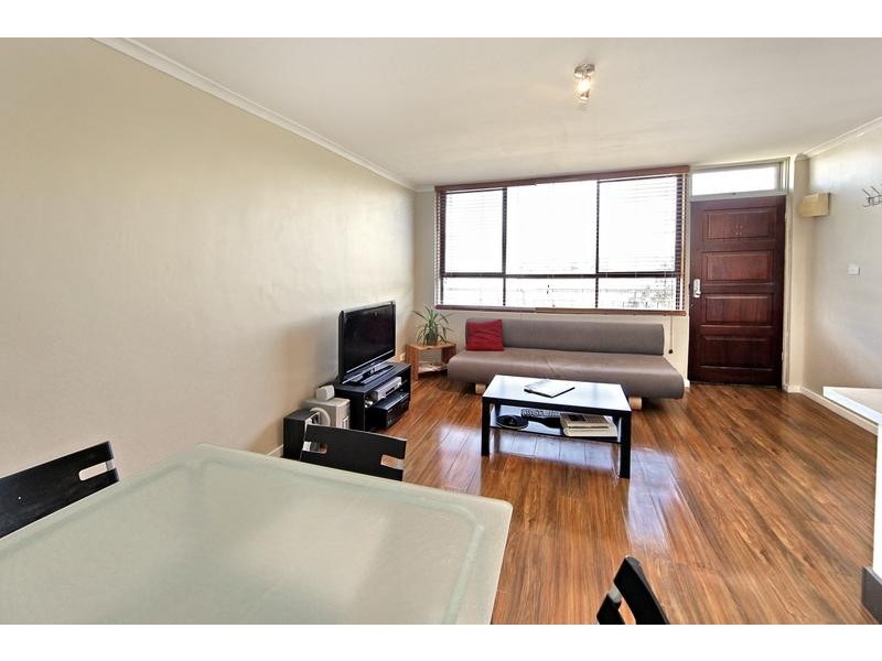 12/38 Hampton Parade, West Footscray VIC 3012