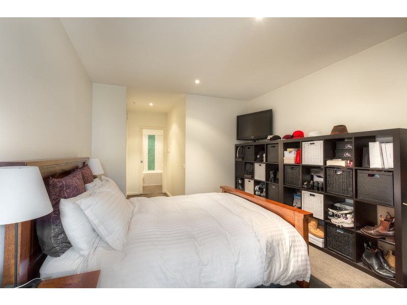 6/465 Macaulay Road, Kensington VIC 3031