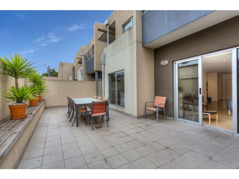 6/465 Macaulay Road, Kensington VIC 3031