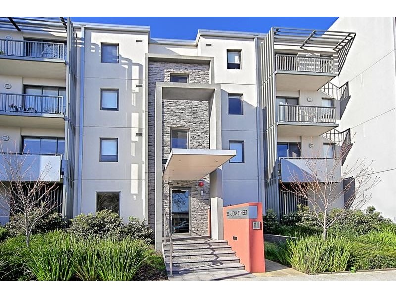 205/86 Altona Street, Kensington VIC 3031