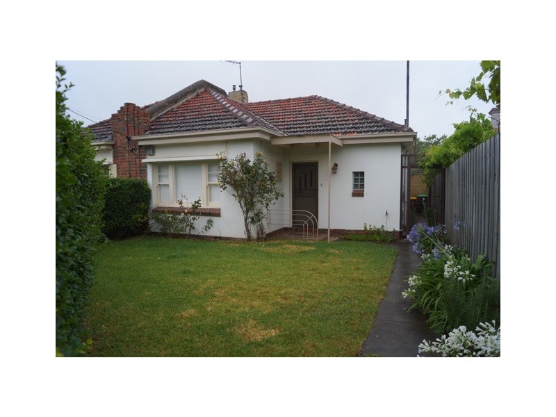 3 Dalgleish Street, Flemington VIC 3031