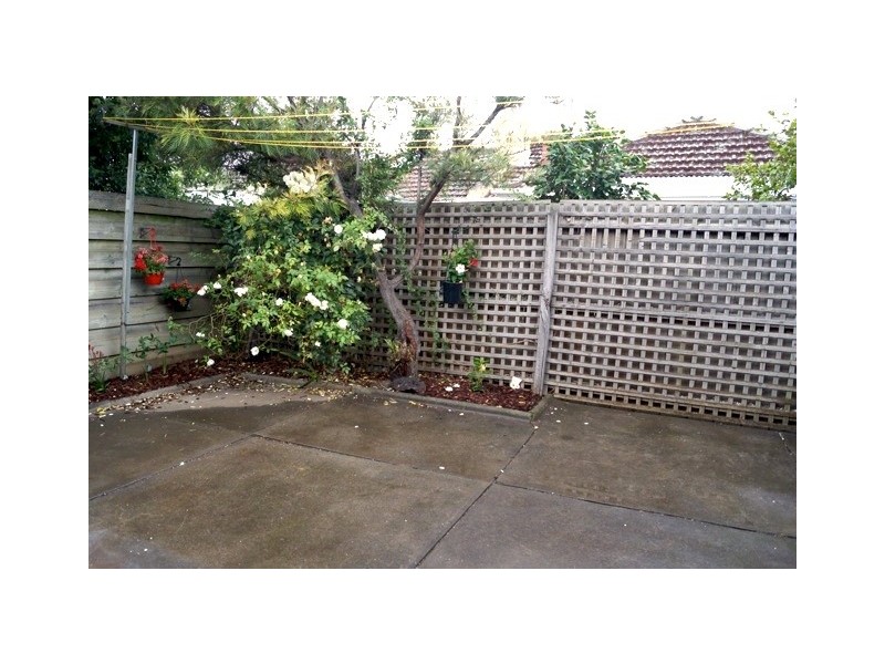 3 Dalgleish Street, Flemington VIC 3031