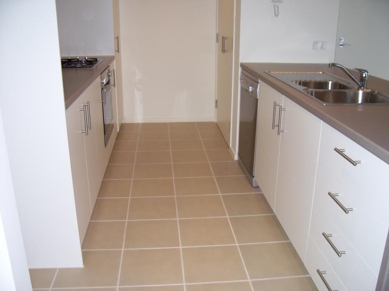 408/72 Altona Street, Kensington VIC 3031