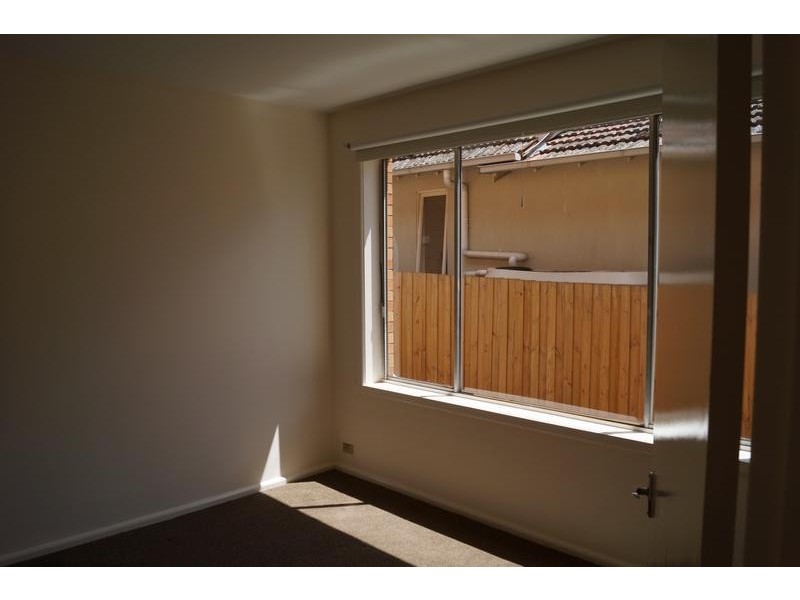 3/6 Chatham Street, Flemington VIC 3031