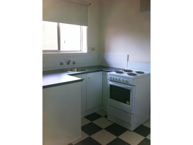 3/6 Chatham Street, Flemington VIC 3031