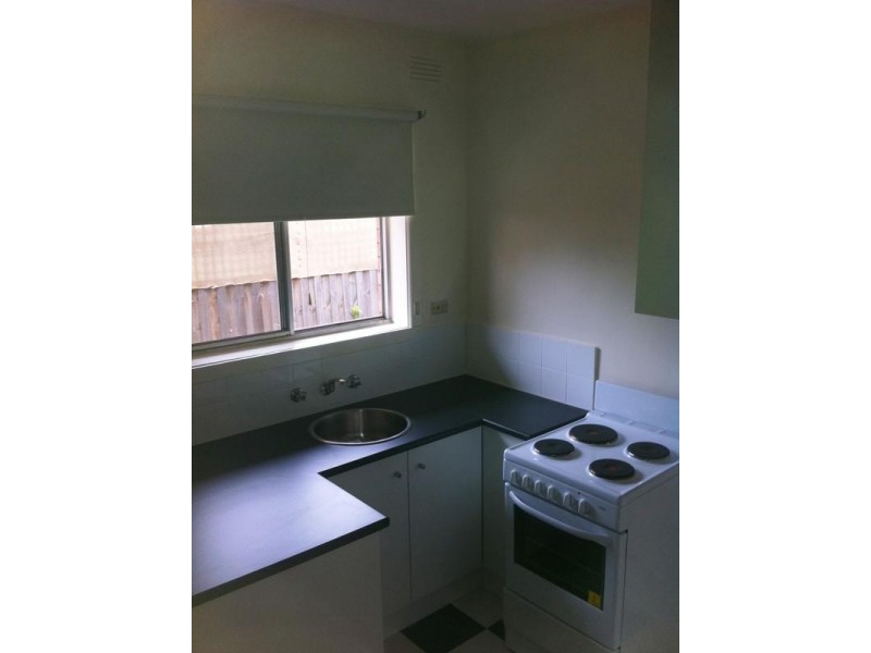 3/6 Chatham Street, Flemington VIC 3031