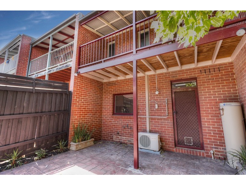 20 Bendall Street, Kensington VIC 3031