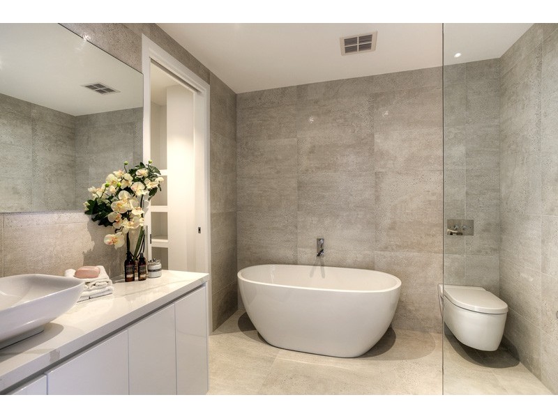 19 Hardiman Street, Kensington VIC 3031