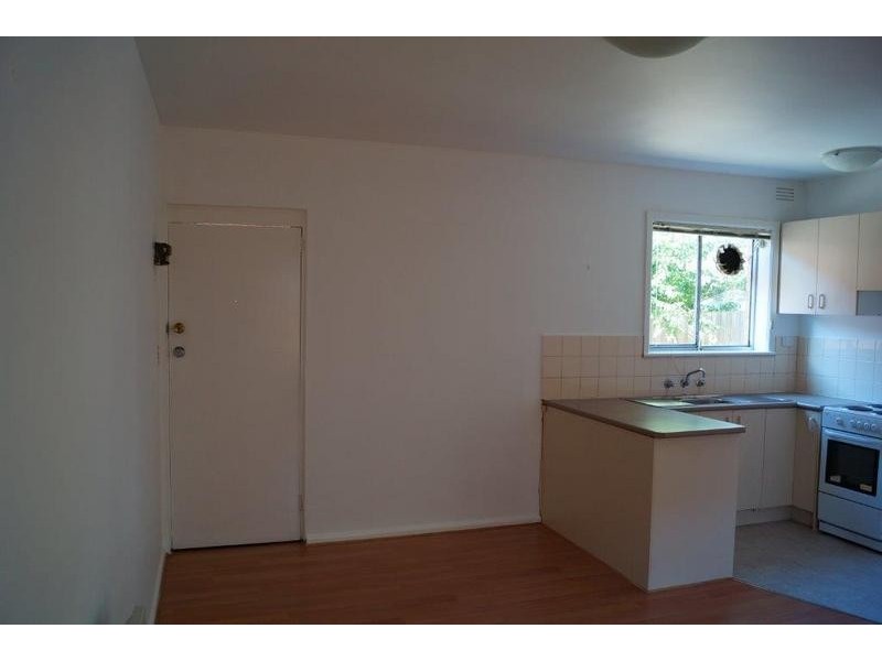 1/6 Chatham Street, Flemington VIC 3031
