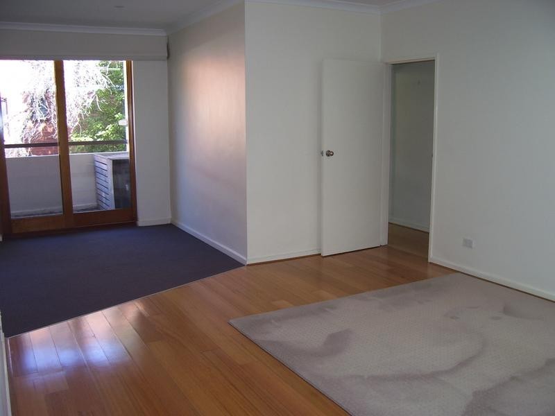 9/55 Dover Street, Flemington VIC 3031