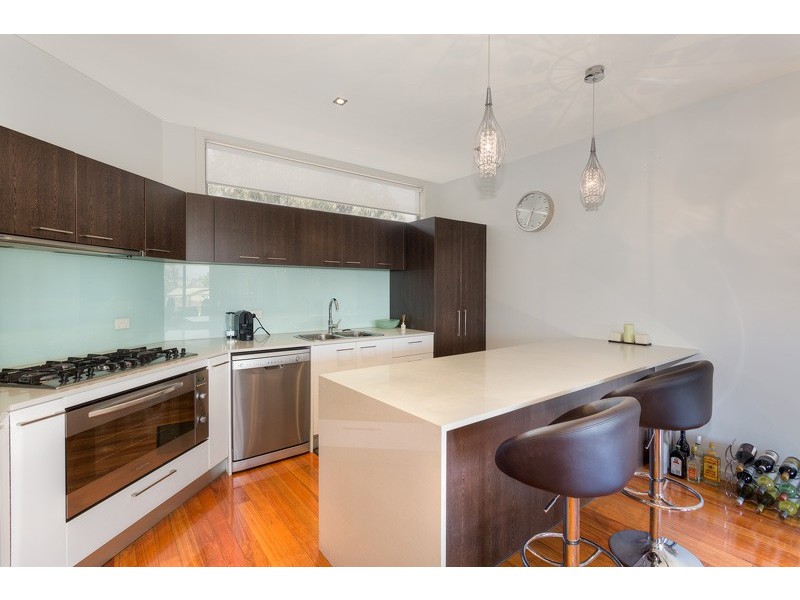 9/80 Hobsons Road, Kensington VIC 3031
